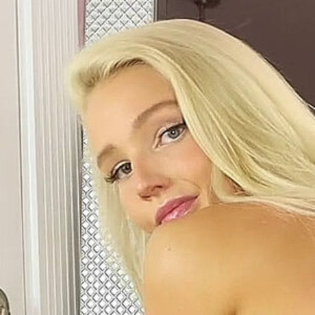 Tango Linsey high quality star photos