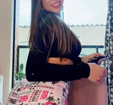 Helen Japa star erotic pictures