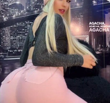 Helen Japa pornstar xxx photos