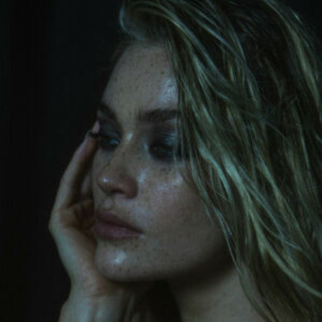 Swalina model nice picture