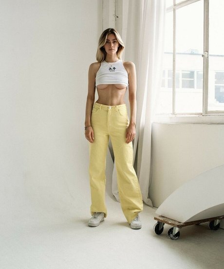 Swalina pornstar hd pic