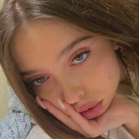 Veronifka sexy actress images