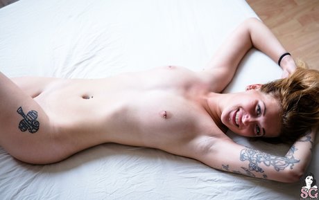 Newbs xo naked star gallery