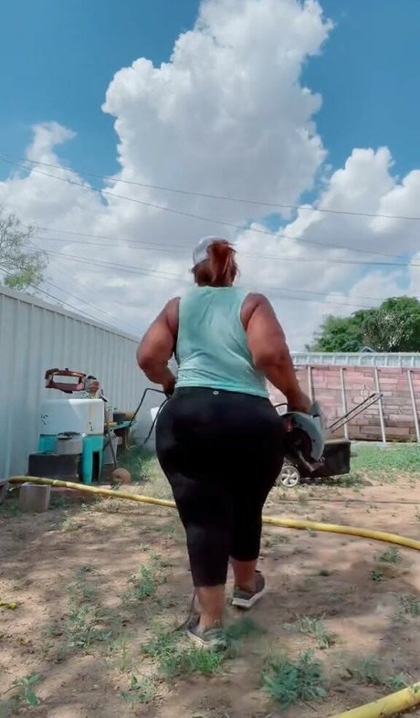 chubby kitty onlyfans porno img