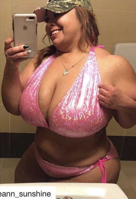 femdom facesitting onlyfans pornographic photo