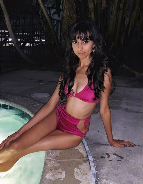 ssbbw granny onlyfans pornographic image