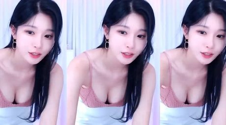 wannabe33 xxx pornstar galleries