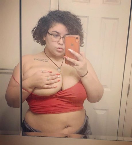 Leishla Gomez pretty actress image