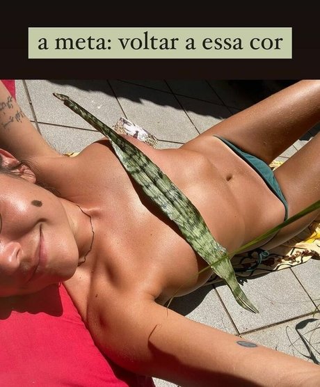 Bella Camero naked star gallery