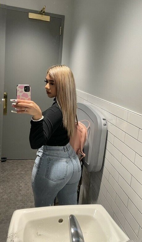 lerma britney sexy star images