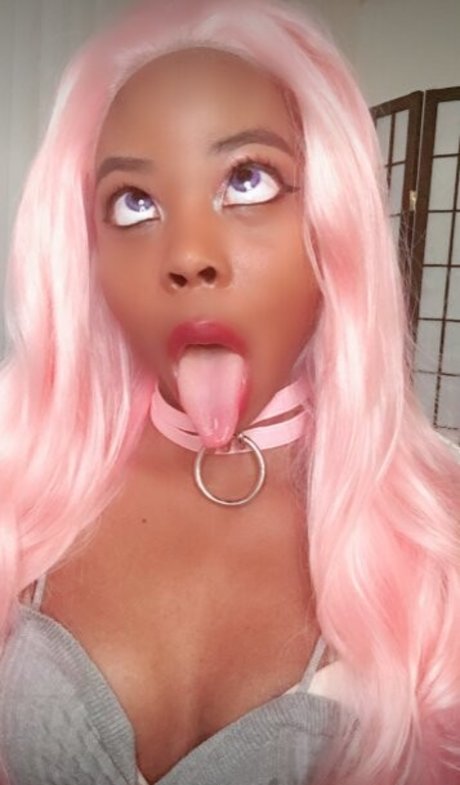 Luxsteez perfect actress photo