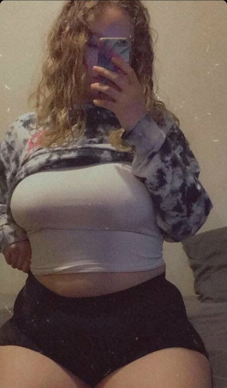 Thehawaiianbby model nudes image