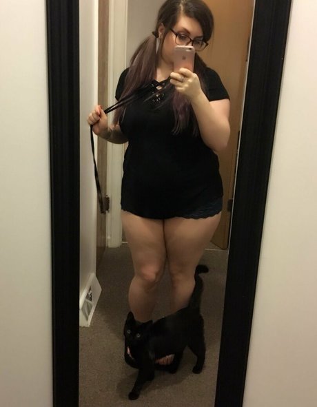 beauty girls onlyfans free naked photo