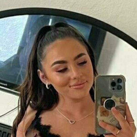 lunapxx pornstar adult photo