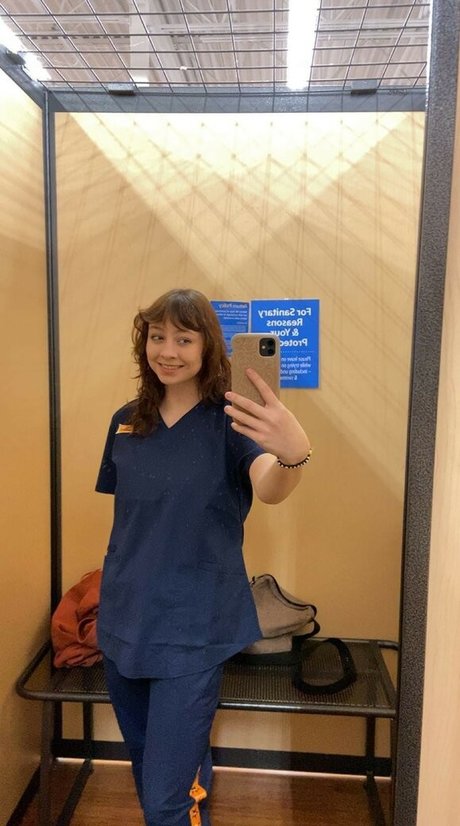 Gulliblecream288 sexy pornstar gallery