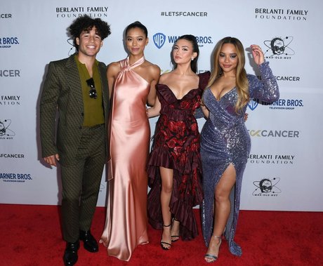 waitress onlyfans free porn images