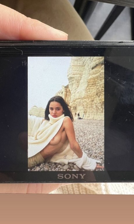 non nude onlyfans beautiful naked images