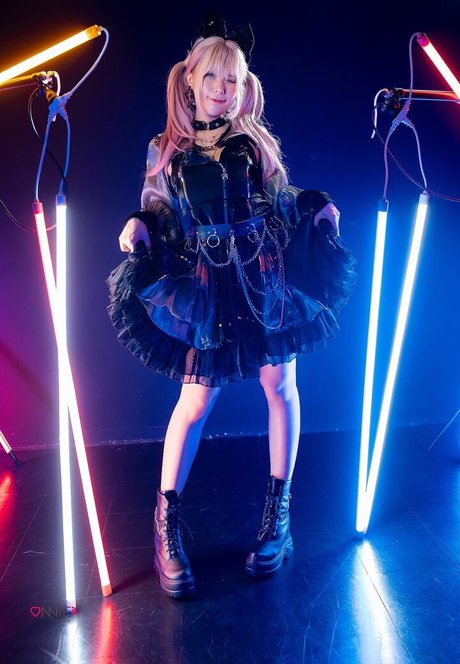 OnniesM pornographic star pic