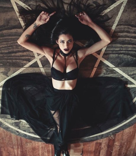 muscle girls onlyfans xxx archive