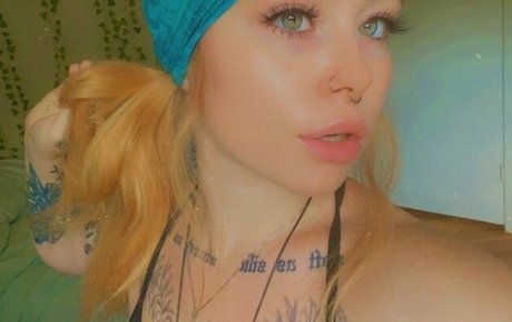 blonde wife onlyfans art porn picture