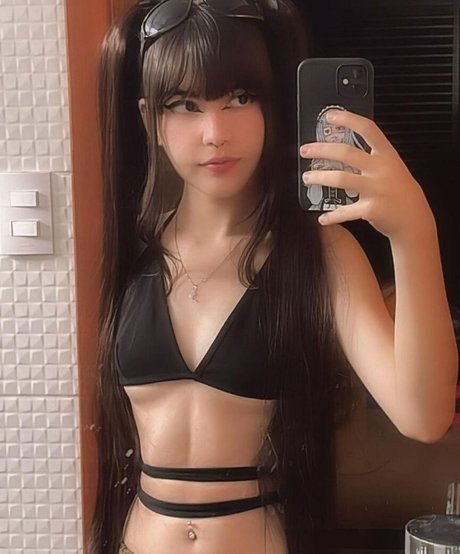 Lullychaan free actress images