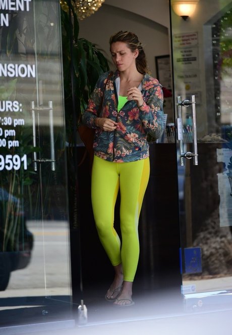 mom son onlyfans nude image