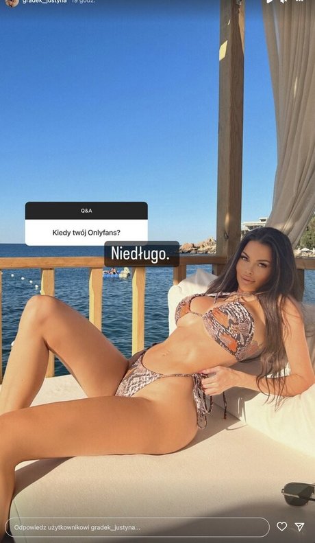 Justyna Gradek sexy pornstar photo