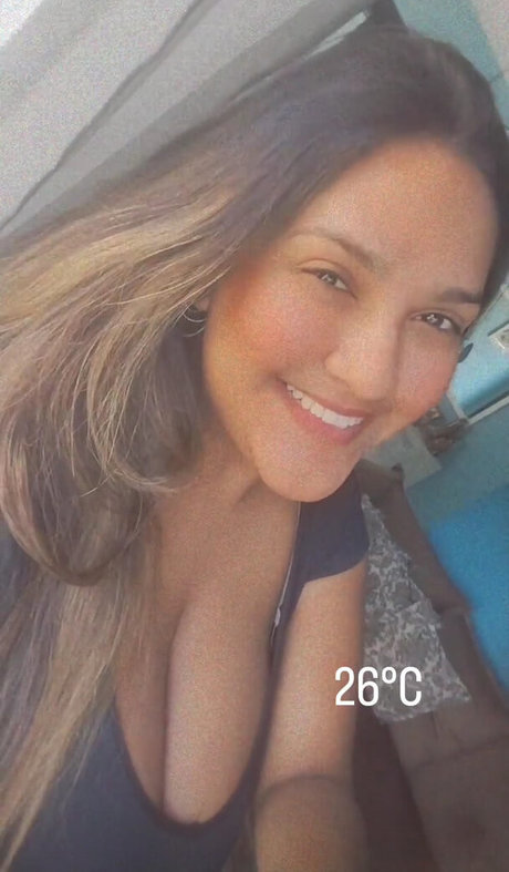 Sofia Mendonca erotic model pic