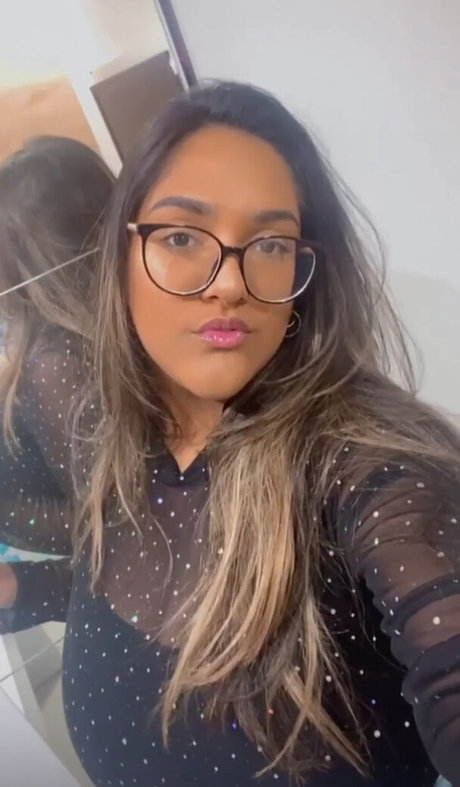 Sofia Mendonca model exclusive photo