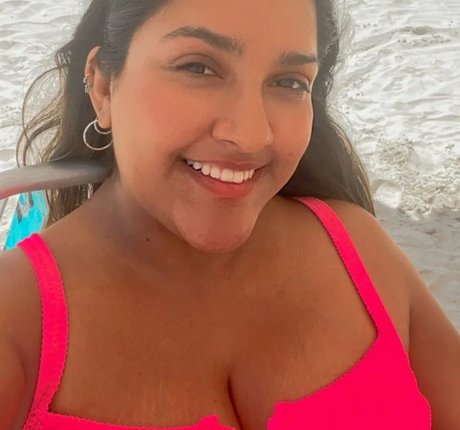 Sofia Mendonca hot star photo