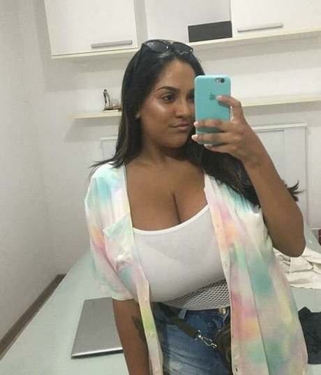 Sofia Mendonca erotic star images