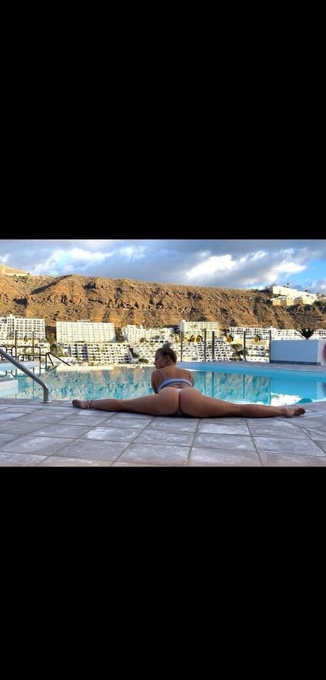 Emily Amelia Rose xxx pornstar images