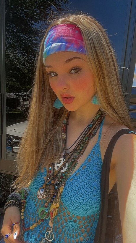 Ember Vail star sexy gallery