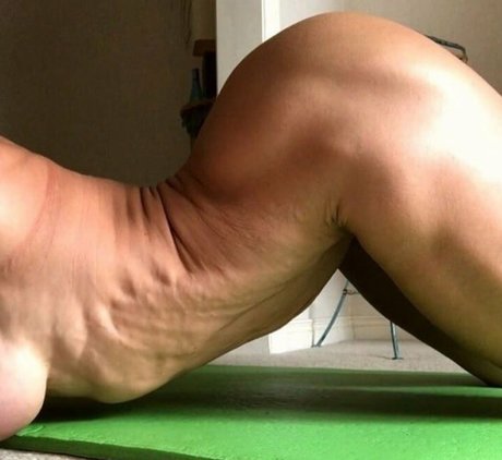 juliepereirapt model art gallery