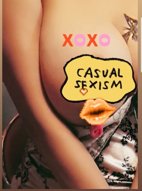 Zareen Zoya Khan top model photos