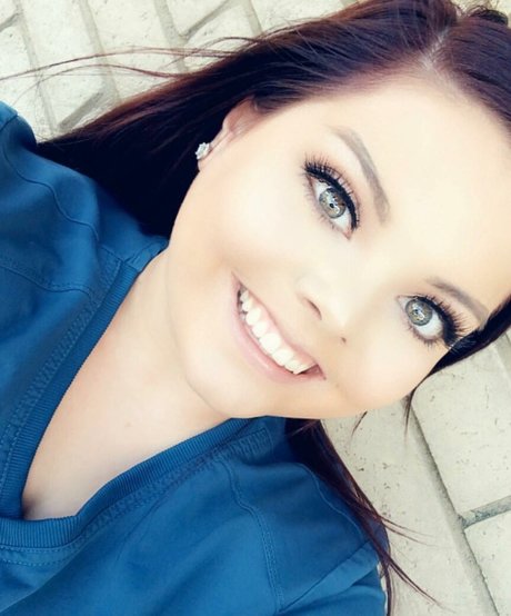 Lilly Zamora nice model images