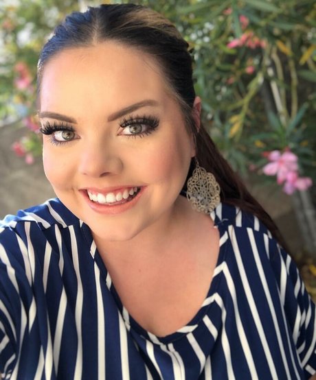 cheerleader onlyfans pretty picture