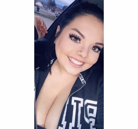 Lilly Zamora star sex gallery