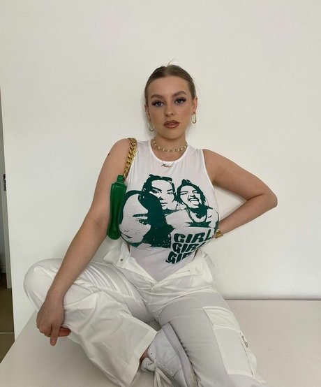 Amber R Brightman perfect pornstar img