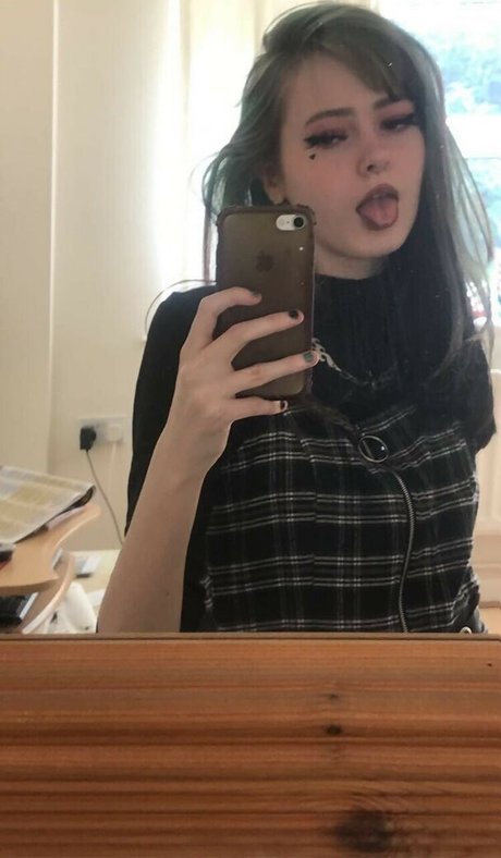 frogs25 nude star picture