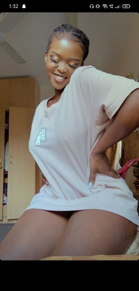 Kellytumtum top star image