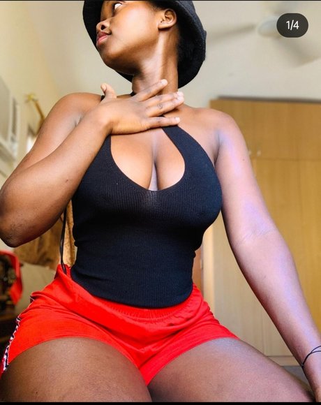 Kellytumtum nice pornstar images