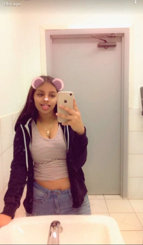 blonde milf big tits onlyfans nice pic