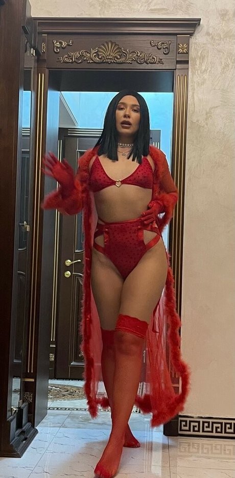 Emy Alupei porn star picture