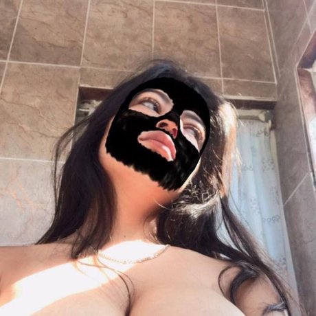 Paola Bustamante beautiful star galleries