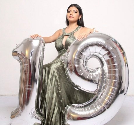 Paola Bustamante model sex photos