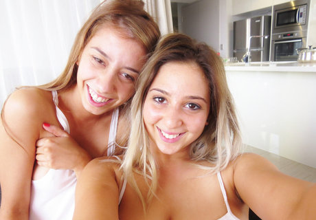 mom fuck onlyfans hot naked pictures