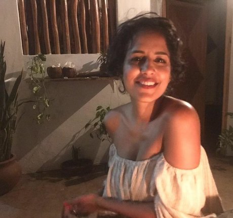 Agam Darshi perfect model galleries