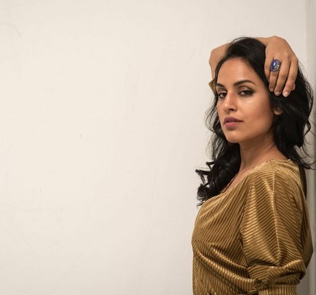 Agam Darshi nude pornstar img