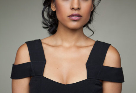 Agam Darshi star exclusive photo